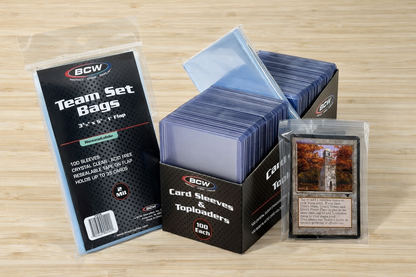 Collector Starter Bundle – 100 Sleeves, 100 Toploaders & 100 Team Bags